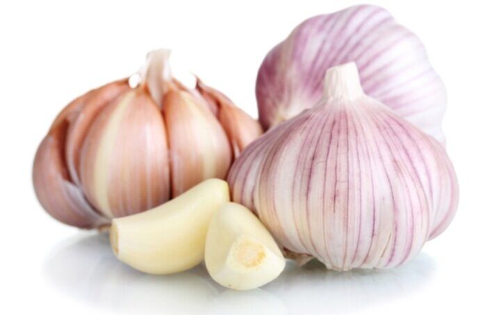 knoflook om parasieten uit het lichaam te verwijderen
